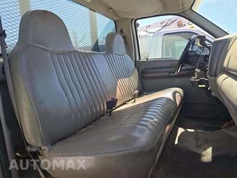 1999 Ford Super Duty F-450 Cab Chassis XL Regular Cab DRW - miniatura 15