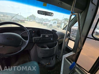 1999 Ford Super Duty RV Cutaway DRW - miniatura 10