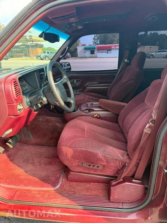 1999 GMC Suburban C1500 - miniatura 11