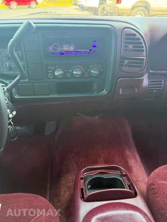 1999 GMC Suburban C1500 - miniatura 12