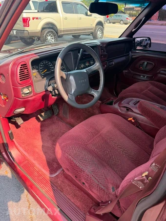 1999 GMC Suburban C1500 - miniatura 19