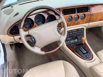 1999 Jaguar XK8 Convertible - miniatura 23