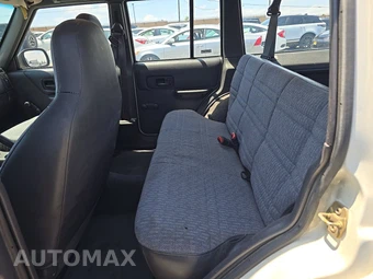 1999 Jeep Cherokee SE – miniatura 13