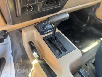 1999 Jeep Wrangler SE - miniatura 11