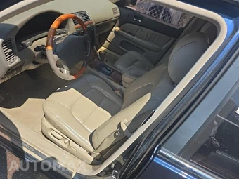 1999 Lexus LS 400 – miniatura 13
