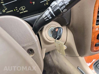 1999 Lexus LX 470 – miniatura 8