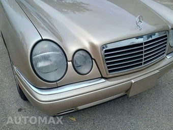 1999 Mercedes-Benz E 320 Sedan – miniatura 13