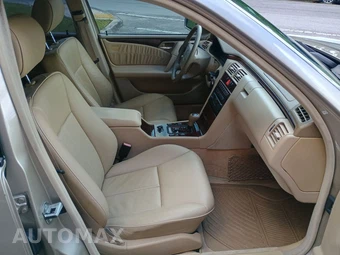 1999 Mercedes-Benz E 320 Sedan – miniatura 43