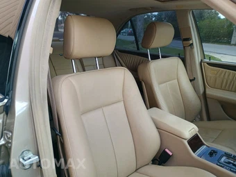 1999 Mercedes-Benz E 320 Sedan – miniatura 46