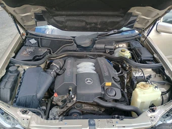 1999 Mercedes-Benz E 320 Sedan – miniatura 50