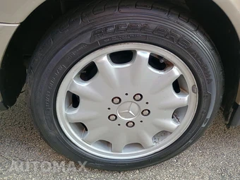 1999 Mercedes-Benz E 320 Sedan – miniatura 60