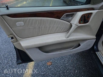 1999 Mercedes-Benz E 430 Sedan – miniatura 15