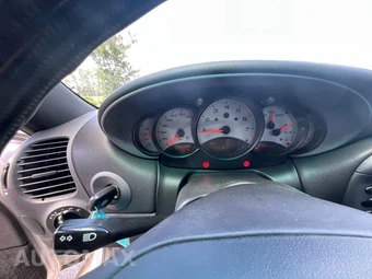 1999 Porsche 911 Carrera 4 Coupe - miniatura 16