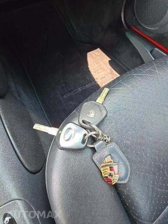 1999 Porsche 911 Carrera 4 - miniatura 8