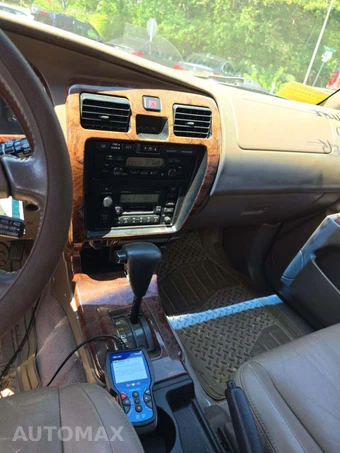 1999 Toyota 4Runner Limited - miniatura 10