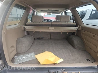 1999 Toyota 4Runner SR5 – miniatura 17