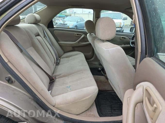 1999 Toyota Camry CE – miniatura 13