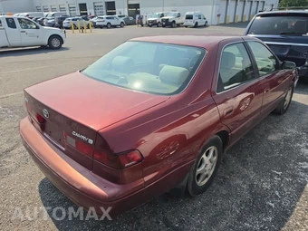 1999 Toyota Camry CE - miniatura 4