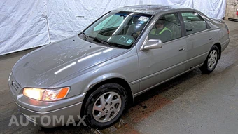 1999 Toyota Camry LE