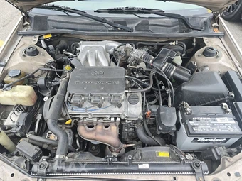 1999 Toyota Camry LE – miniatura 15
