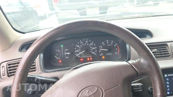 1999 Toyota Camry LE – miniatura 36