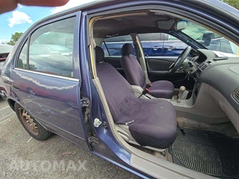 1999 Toyota Corolla LE - miniatura 18