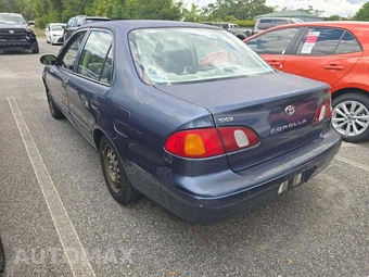 1999 Toyota Corolla LE - miniatura 2