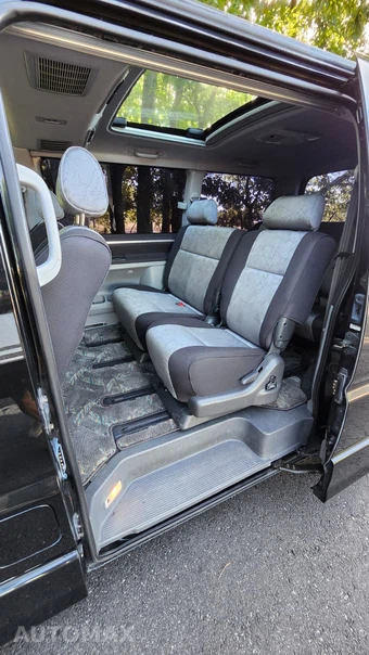 1999 Toyota Hiace - miniatura 29