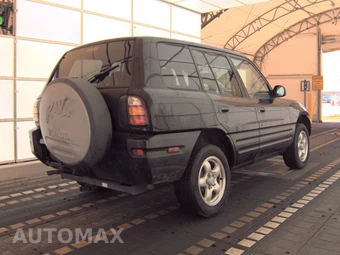 1999 Toyota RAV4 – miniatura 4