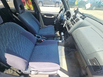 1999 Toyota RAV4 – miniatura 8