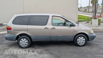 1999 Toyota Sienna CE 114.2" WB - miniatura 6