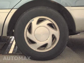 1999 Toyota Sienna LE 114.2" WB – miniatura 12
