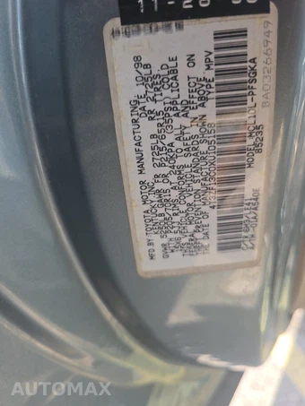 1999 Toyota Sienna LE 114.2" WB – miniatura 21