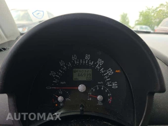 1999 Volkswagen New Beetle GLS – miniatura 9
