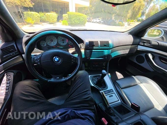 2000 BMW M5 Sedan - miniatura 7