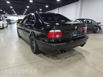 2000 BMW M5 Sedan – miniatura 2