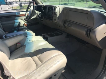 2000 Cadillac Escalade – miniatura 13