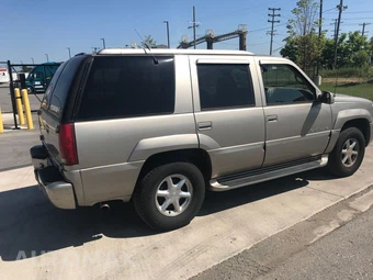 2000 Cadillac Escalade – miniatura 20