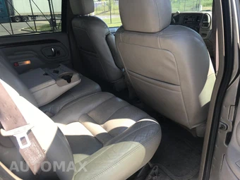 2000 Cadillac Escalade – miniatura 25