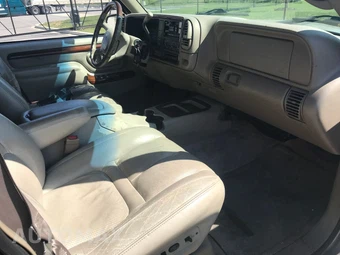 2000 Cadillac Escalade – miniatura 27
