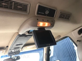 2000 Cadillac Escalade – miniatura 3