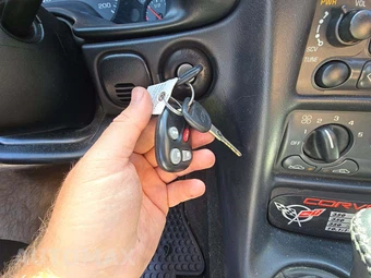 2000 Chevrolet Corvette Convertible 1SA – miniatura 5