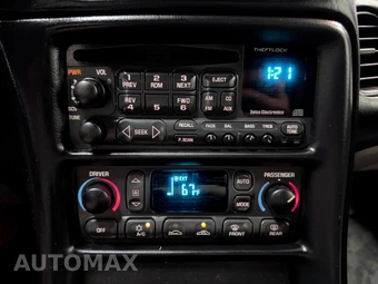 2000 Chevrolet Corvette Coupe 1SA - miniatura 18