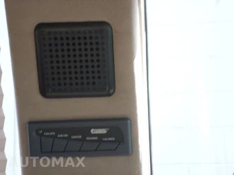 2000 Chevrolet Express G1500 Upfitter Van 135.0" WB - miniatura 30