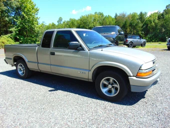 2000 Chevrolet S-10 Base Extended Cab Medium Bed — samochód z USA z aukcji Manheim, oferta Kup Teraz w AUTOMAX
