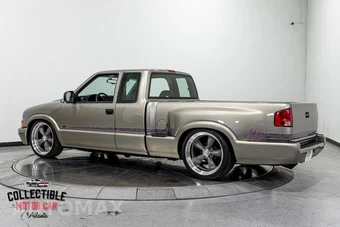 2000 Chevrolet S-10 LS Extended Cab Medium Bed - miniatura 12