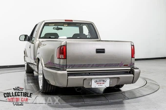 2000 Chevrolet S-10 LS Extended Cab Medium Bed - miniatura 15