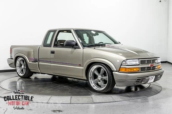 2000 Chevrolet S-10 LS Extended Cab Medium Bed - miniatura 23