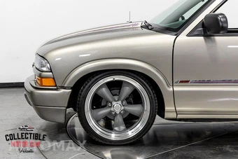2000 Chevrolet S-10 LS Extended Cab Medium Bed - miniatura 35