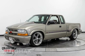 2000 Chevrolet S-10 LS Extended Cab Medium Bed - miniatura 9